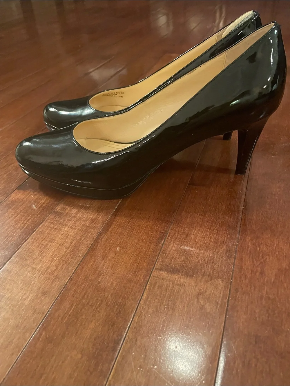Cole Haan Nike Air Black Patent Leather Women's Pumps- 10